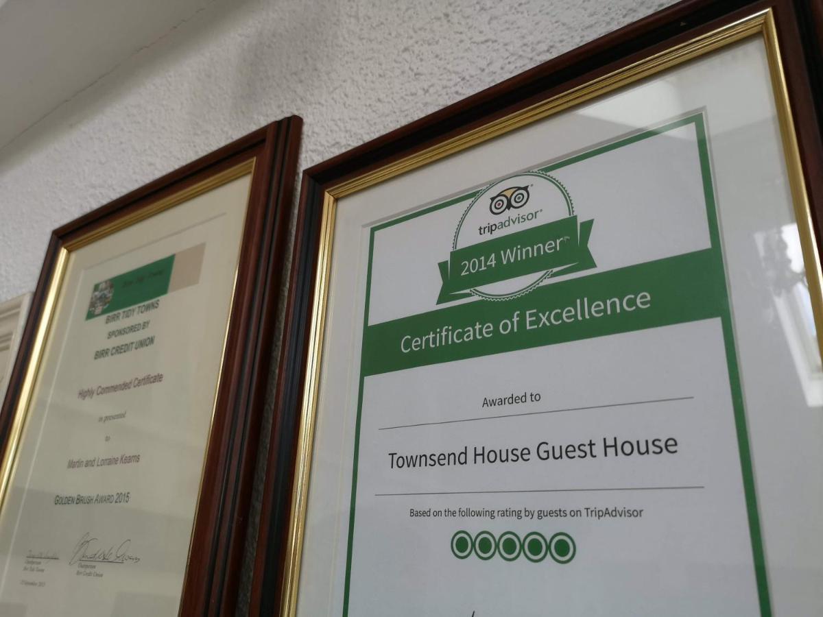 Townsend House Guest House بير المظهر الخارجي الصورة